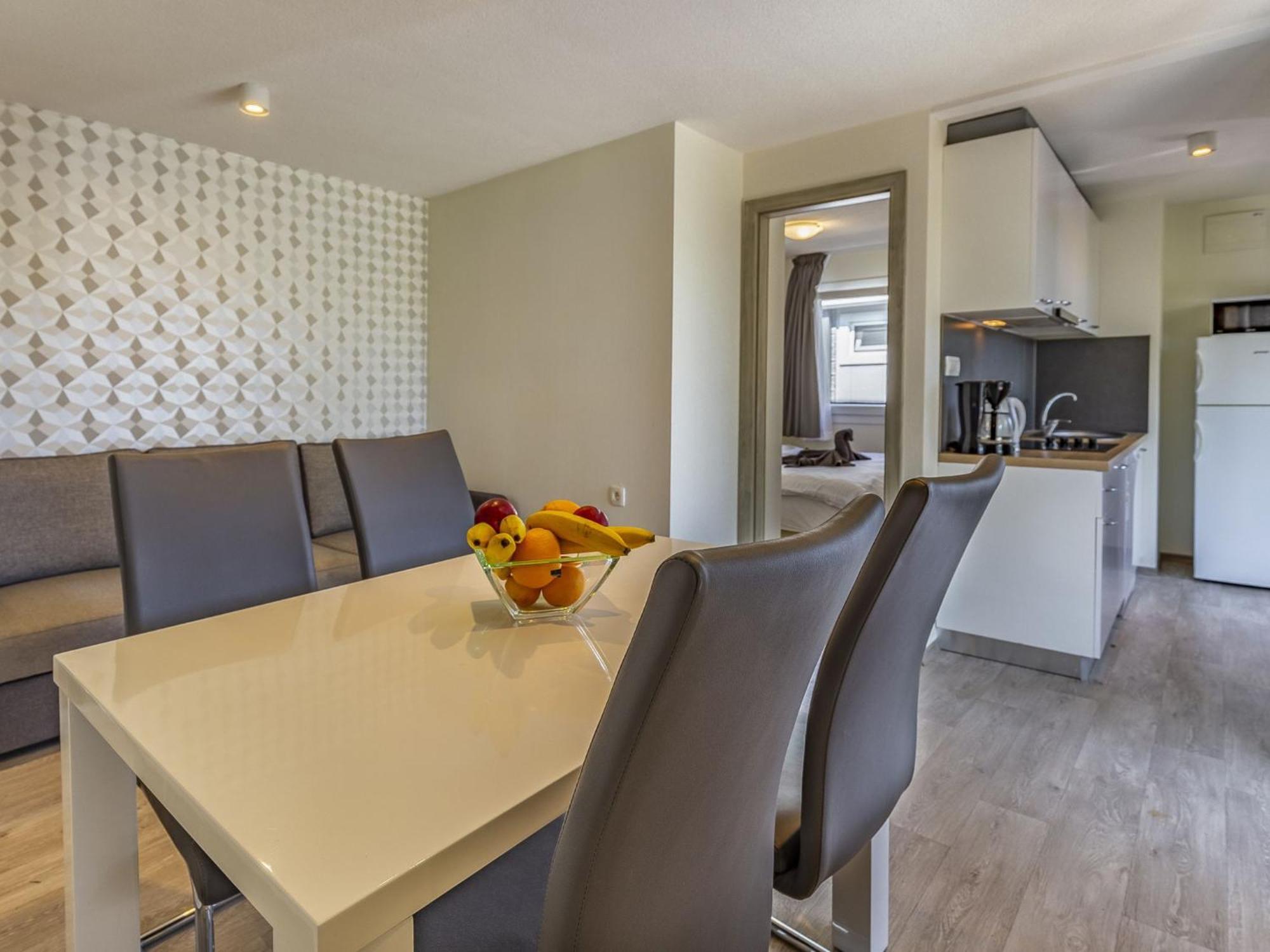 Superior-11 By Interhome Pula