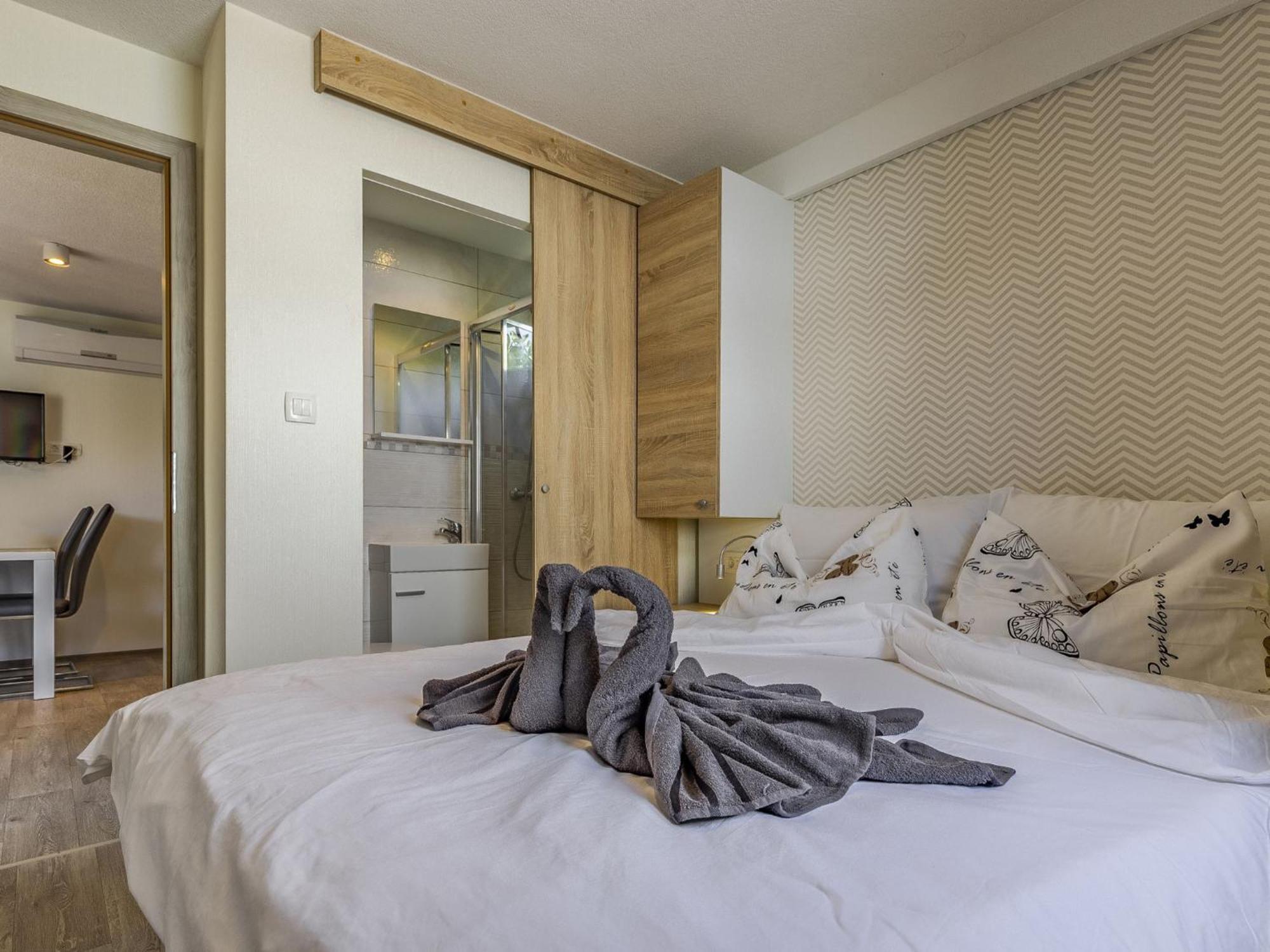 Superior-11 By Interhome *