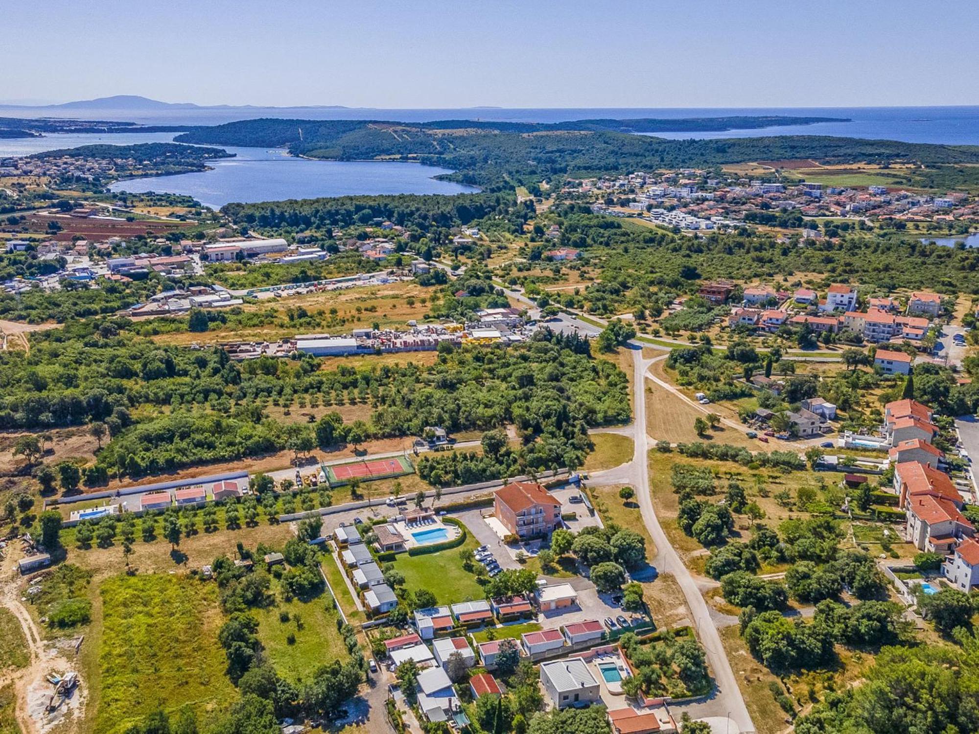 Vikendica Superior-11 By Interhome Pula